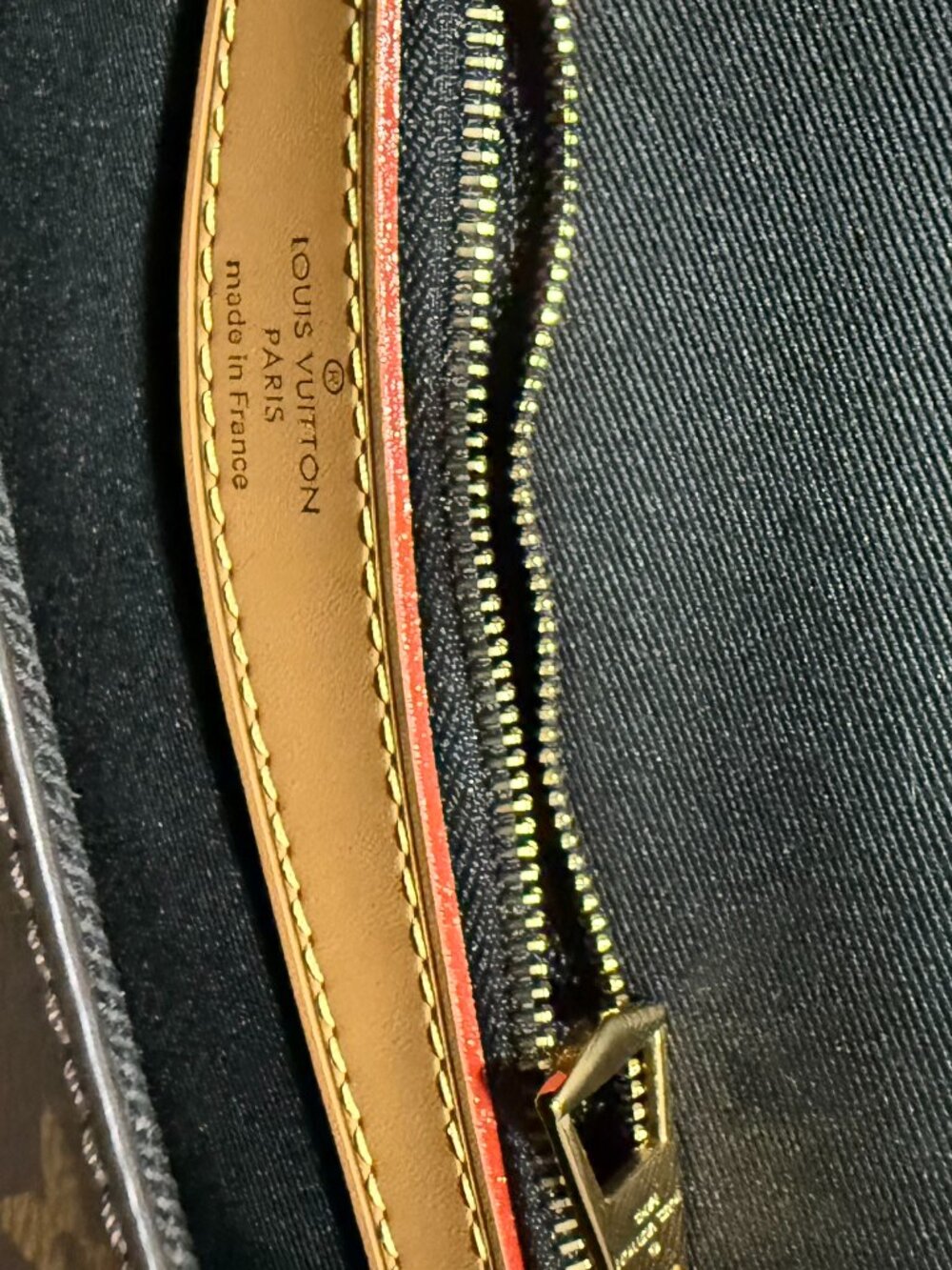 STUNNING Shoulder Bag with Real Leather! Brand New! Tiny Interior Defect! AS-IS! - Picture 7 of 8